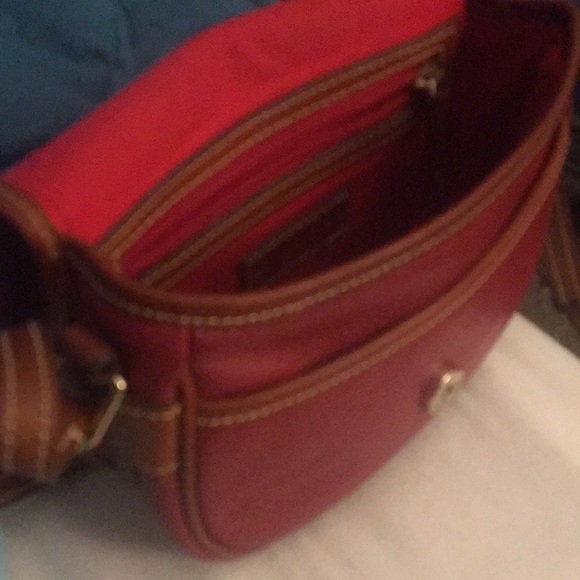 Dooney & Bourke - Picture 7 of 8